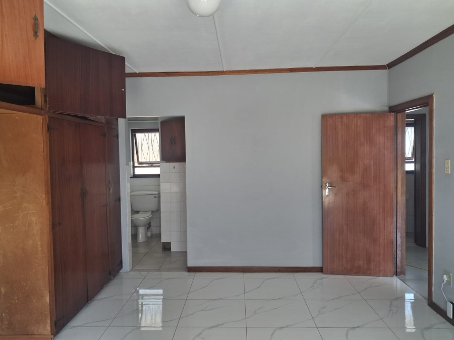 To Let 3 Bedroom Property for Rent in Amalinda Eastern Cape